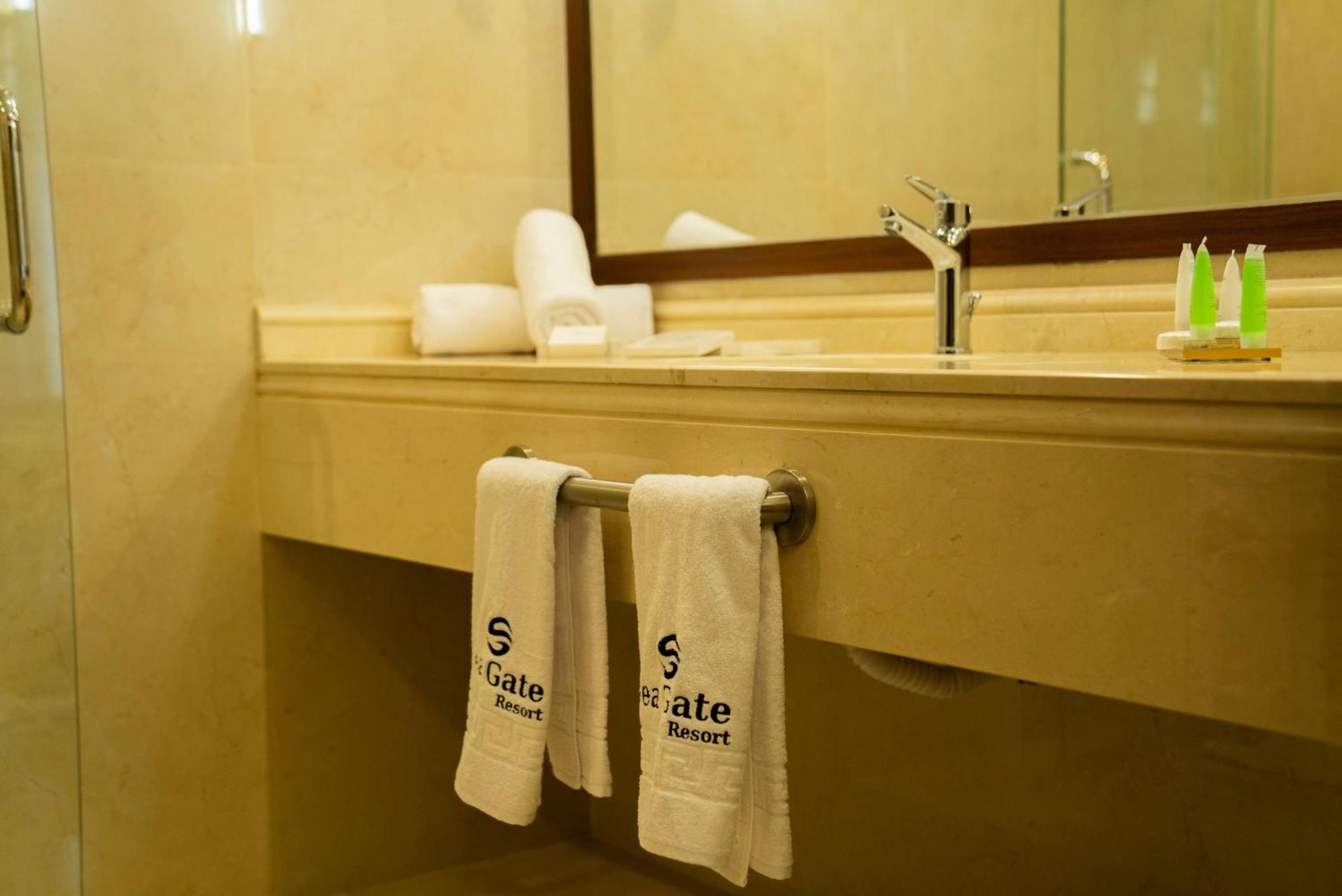Sea Gate Resort Sweimeh Eksteriør billede